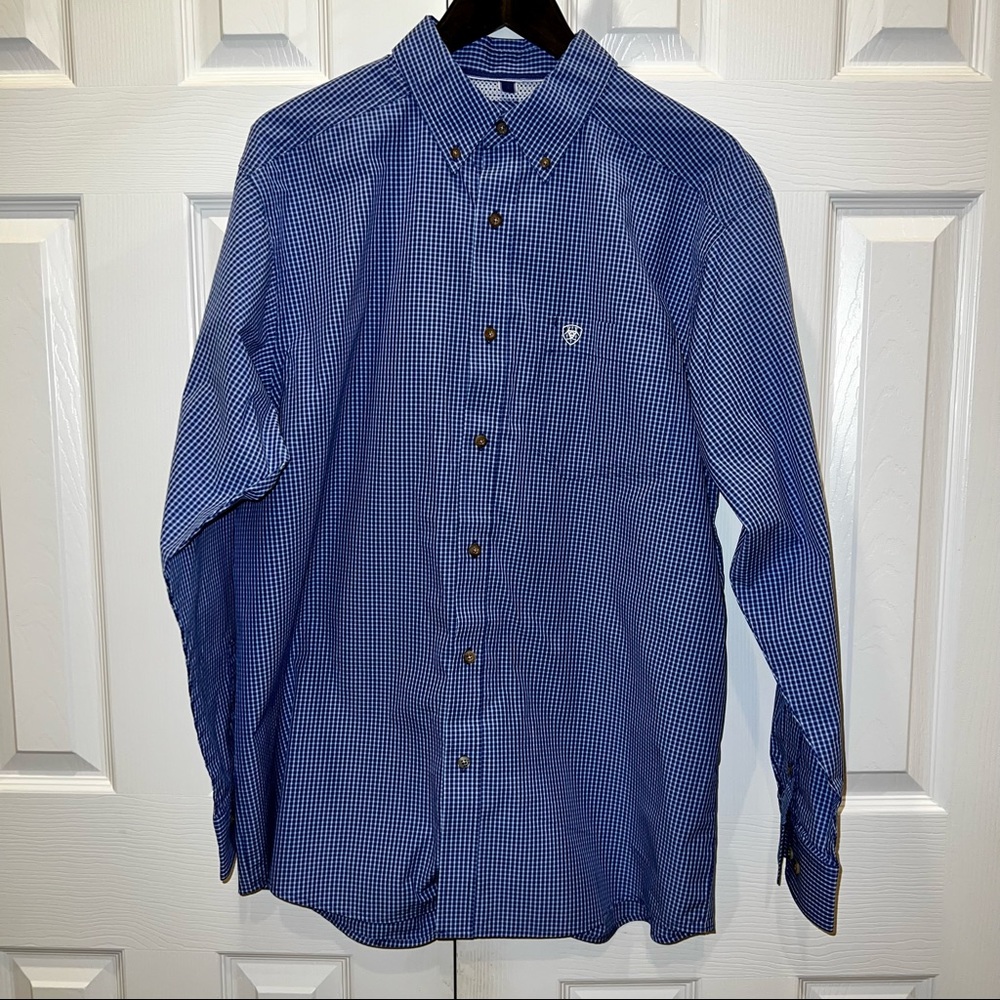 Ariat Pro Series Size Large NWOT